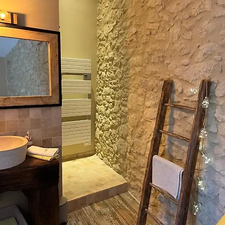 La L'eucalyptus Bed & Breakfast Saint-Laurent-du-Bois